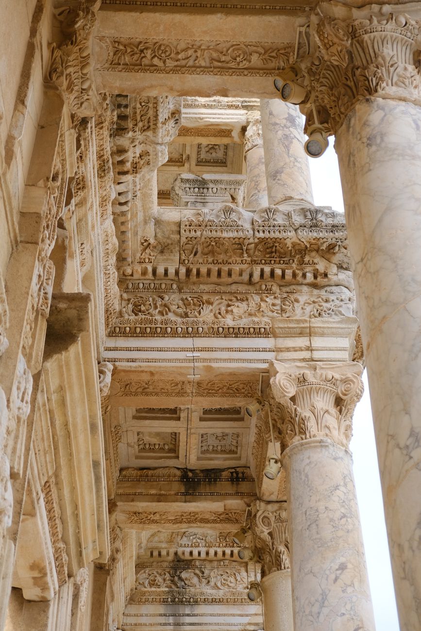 Tarihi Efes Antik Kenti Celsus Kütüphanesi